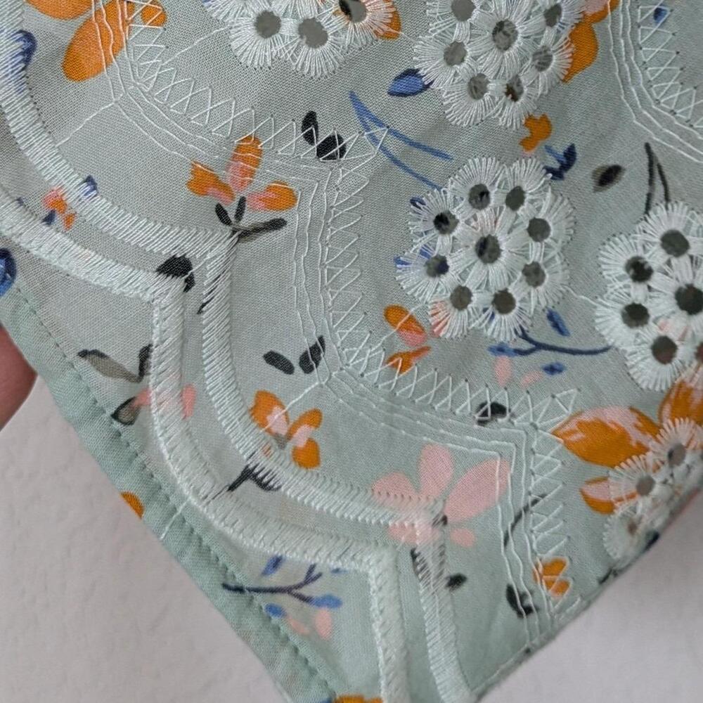 Anthropologie LAIA Ashtabula Embroidered Eyelet Off-Should Top Size Small ✨🌿🌼 - Picture 6 of 12